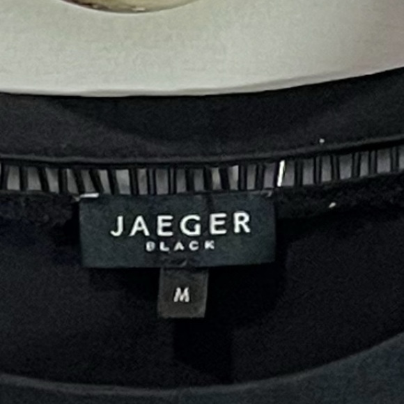 ❣️🖤 JAEGER – Black Sleeveless Top – Size M - Picture 3 of 11